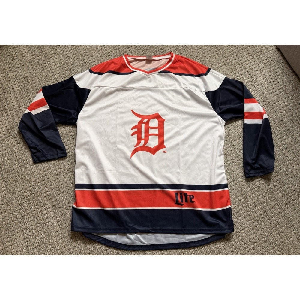 Detroit Tigers 2XL Hockey Jersey